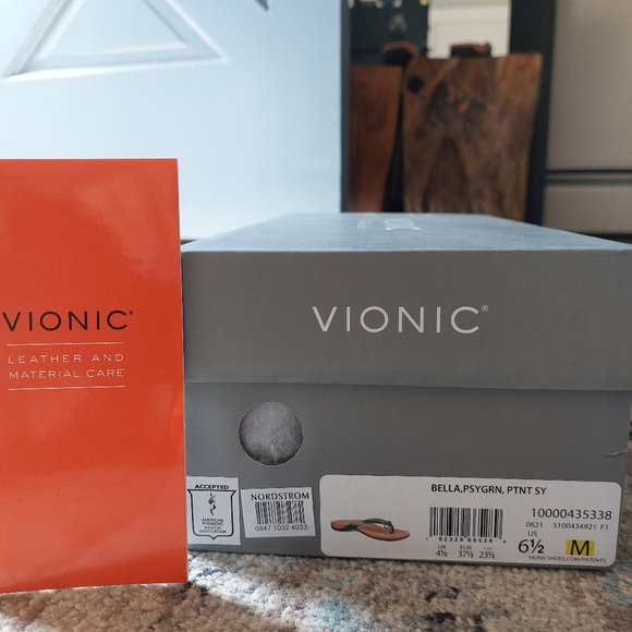 Vionic Bella ll Sandal Size 6.5 - Picture 10 of 10